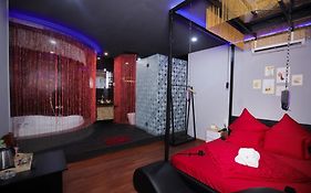 Dubai Luxury & Massage 3*